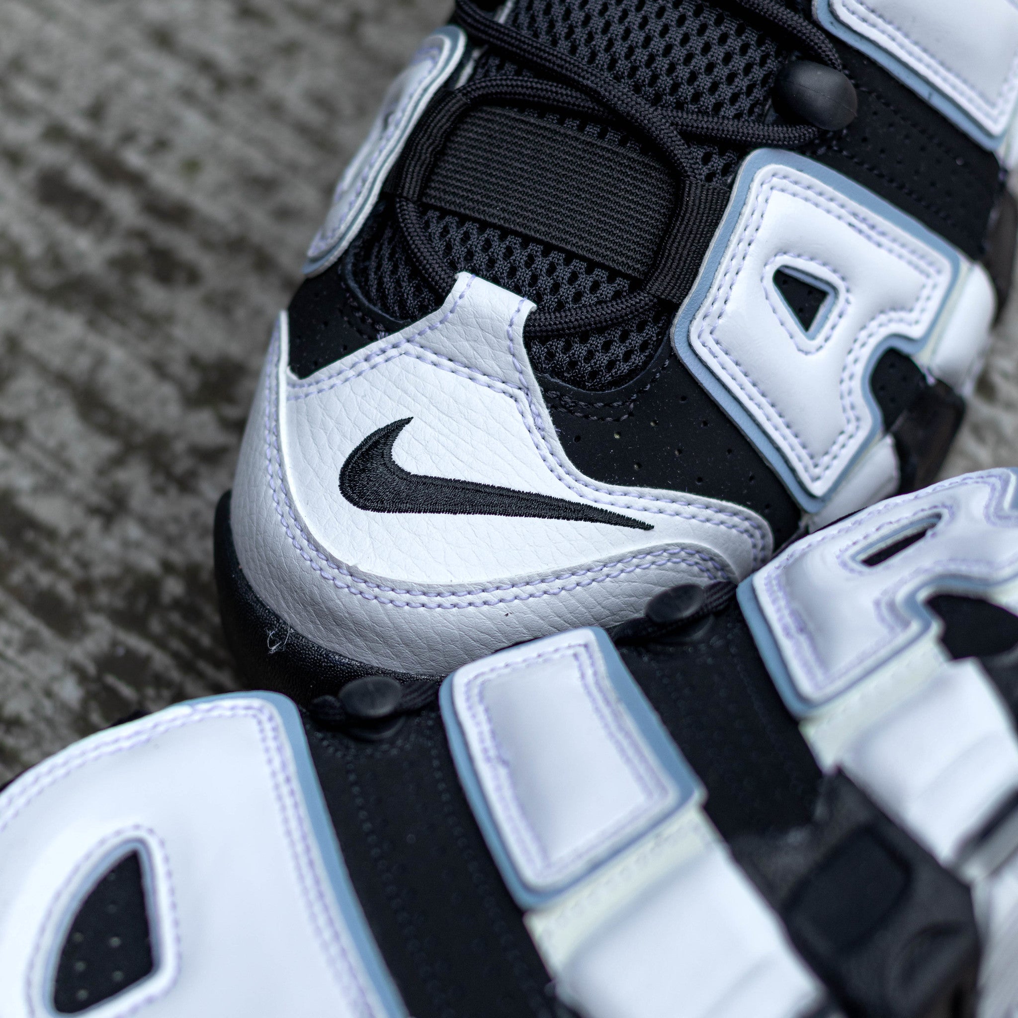 NIKE AIR MORE UPTEMPO 96 COBALT BLISS