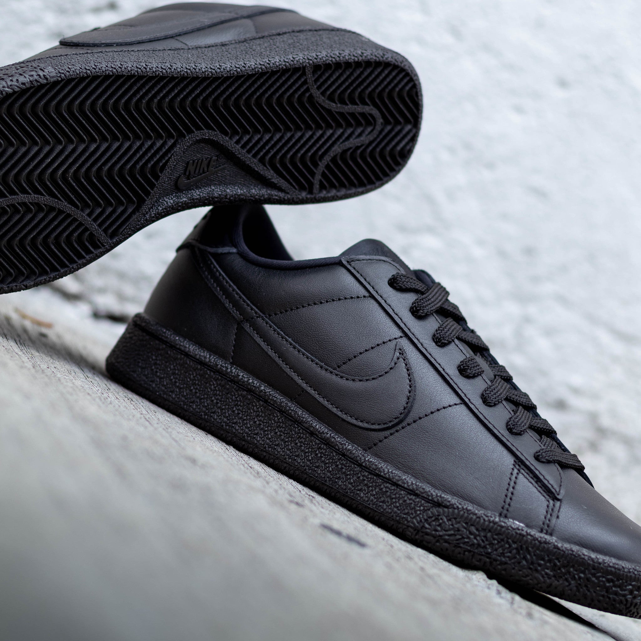 NIKE TENNIS CLASSIC CS BLACK