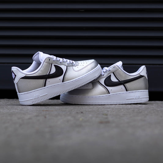 NIKE AIR FORCE ONE LOW SPORT METALLIC SILVER