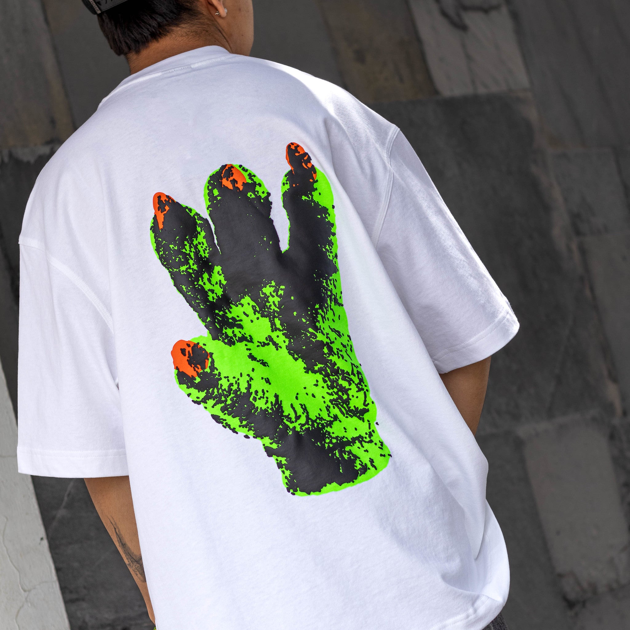 NIKE TEE HAND ARGHH WHITE