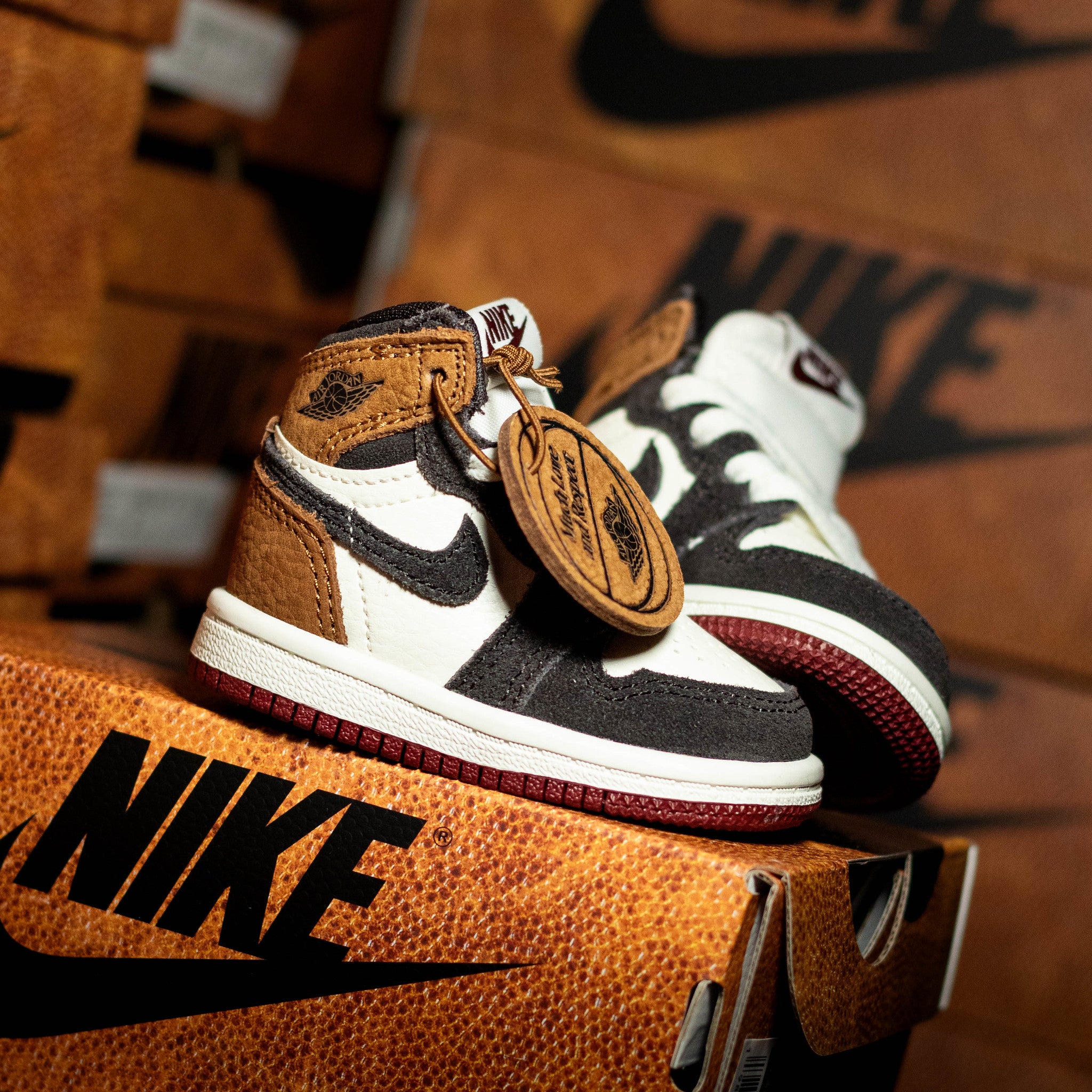 AIR JORDAN 1 HIGH LOVE LETTER TD