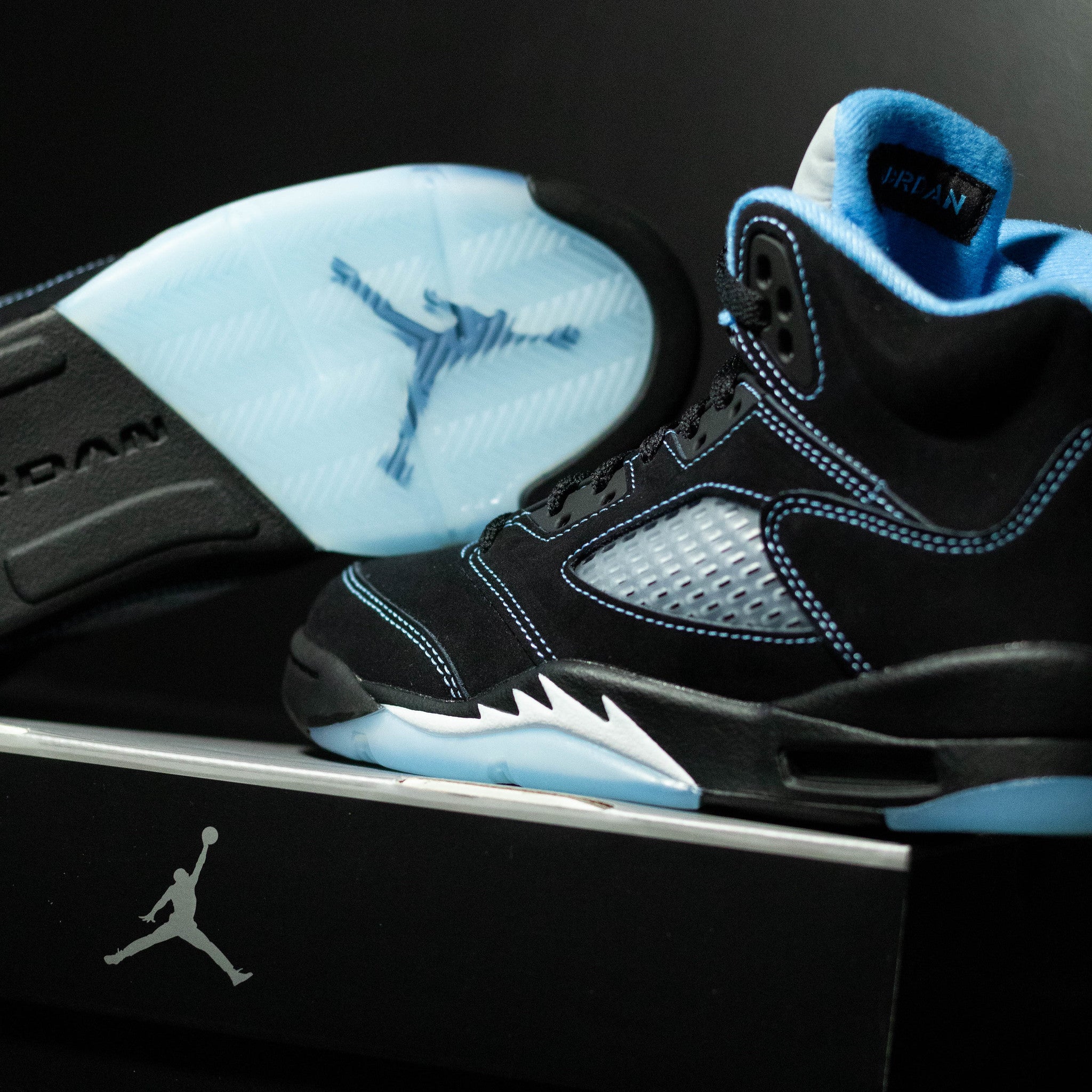 AIR JORDAN 5 BLACK CAROLINAA GS