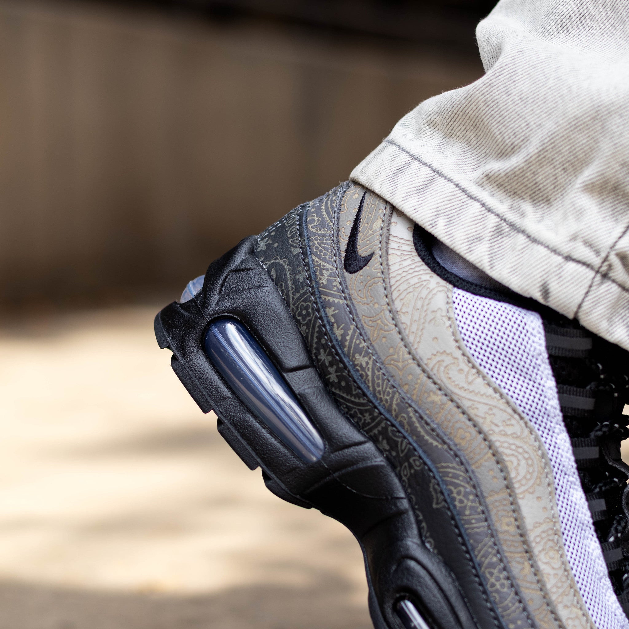 NIKE AIR MAX 95 BIG BUBBLE LASER PAISLEY