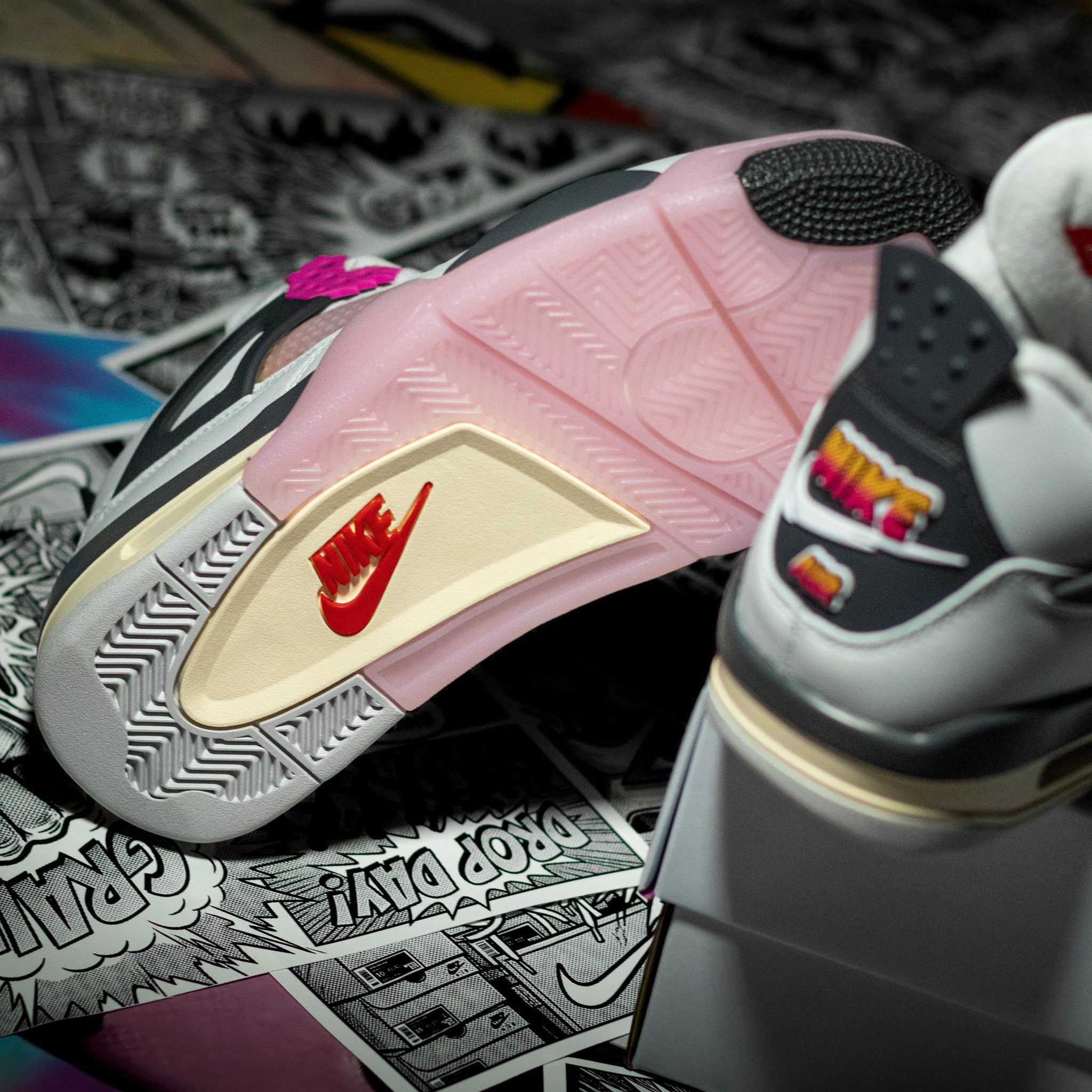 AIR JORDAN 4 COMIC