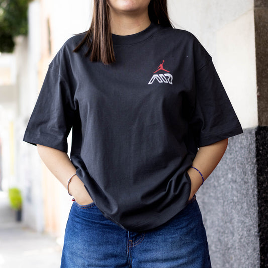 JORDAN TEE BLACK J1 WINGS