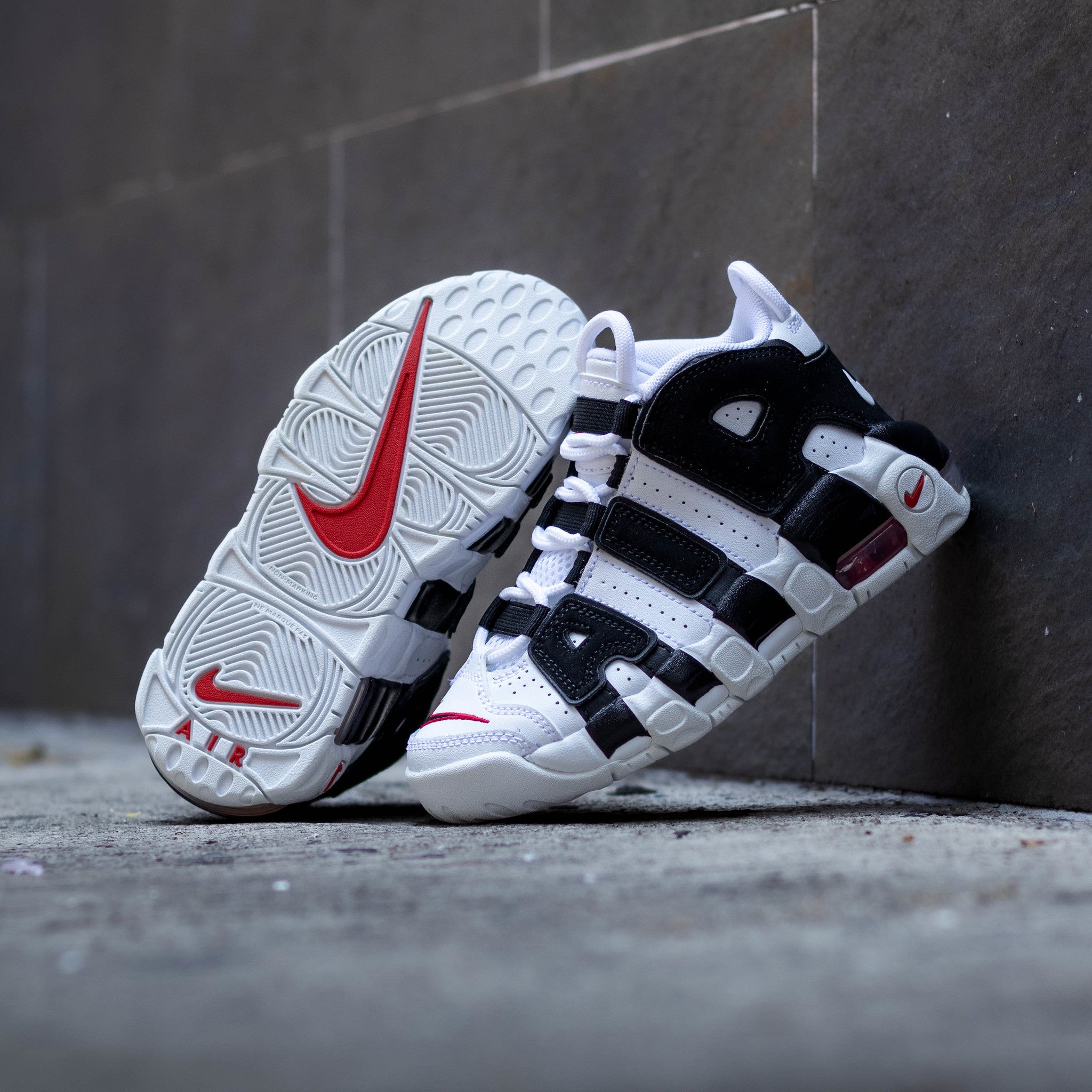 NIKE AIR MORE UPTEMPO WHITE BLACK PS