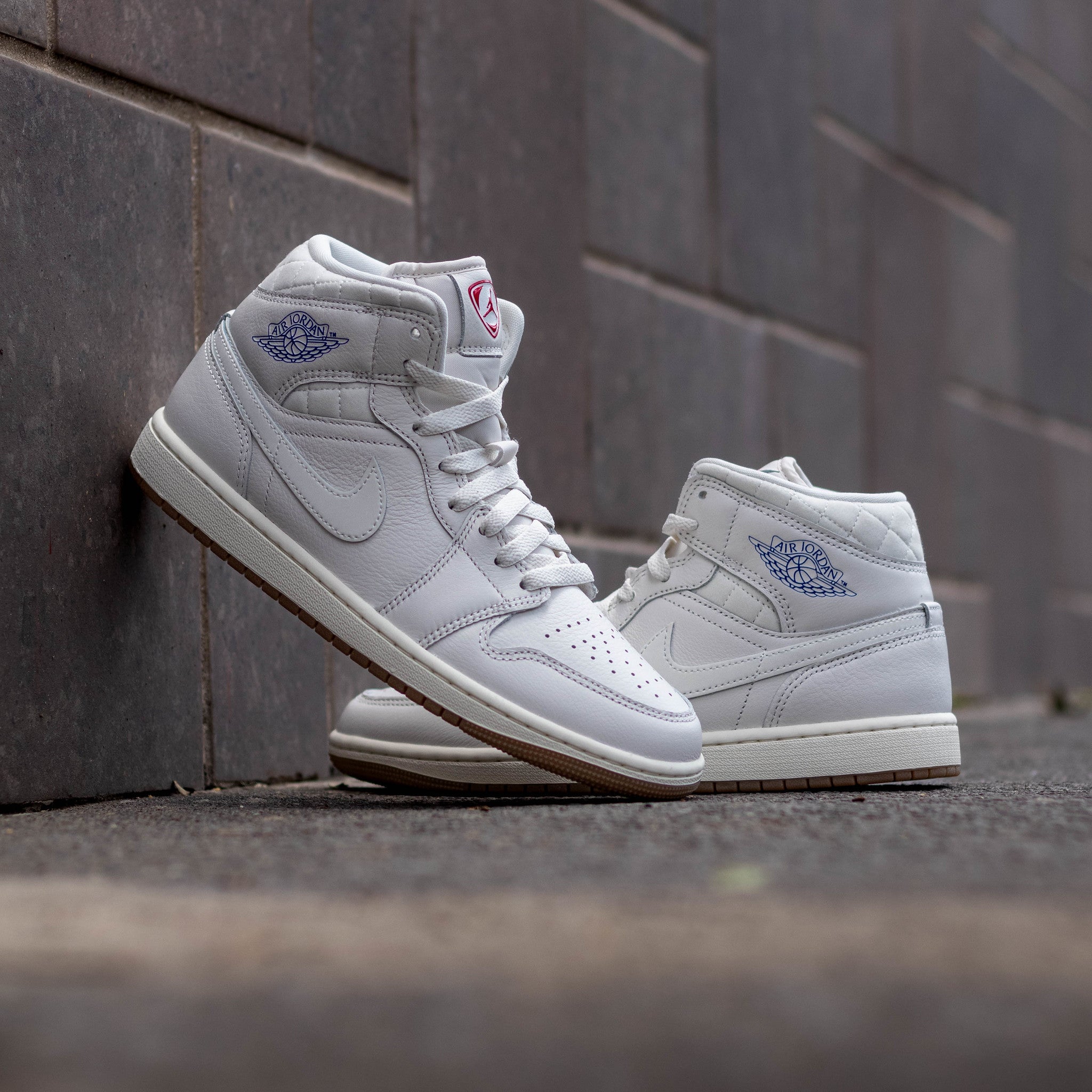 AIR JORDAN 1 MID BRAZIL FOOTBALL