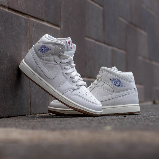 AIR JORDAN 1 MID BRAZIL FOOTBALL