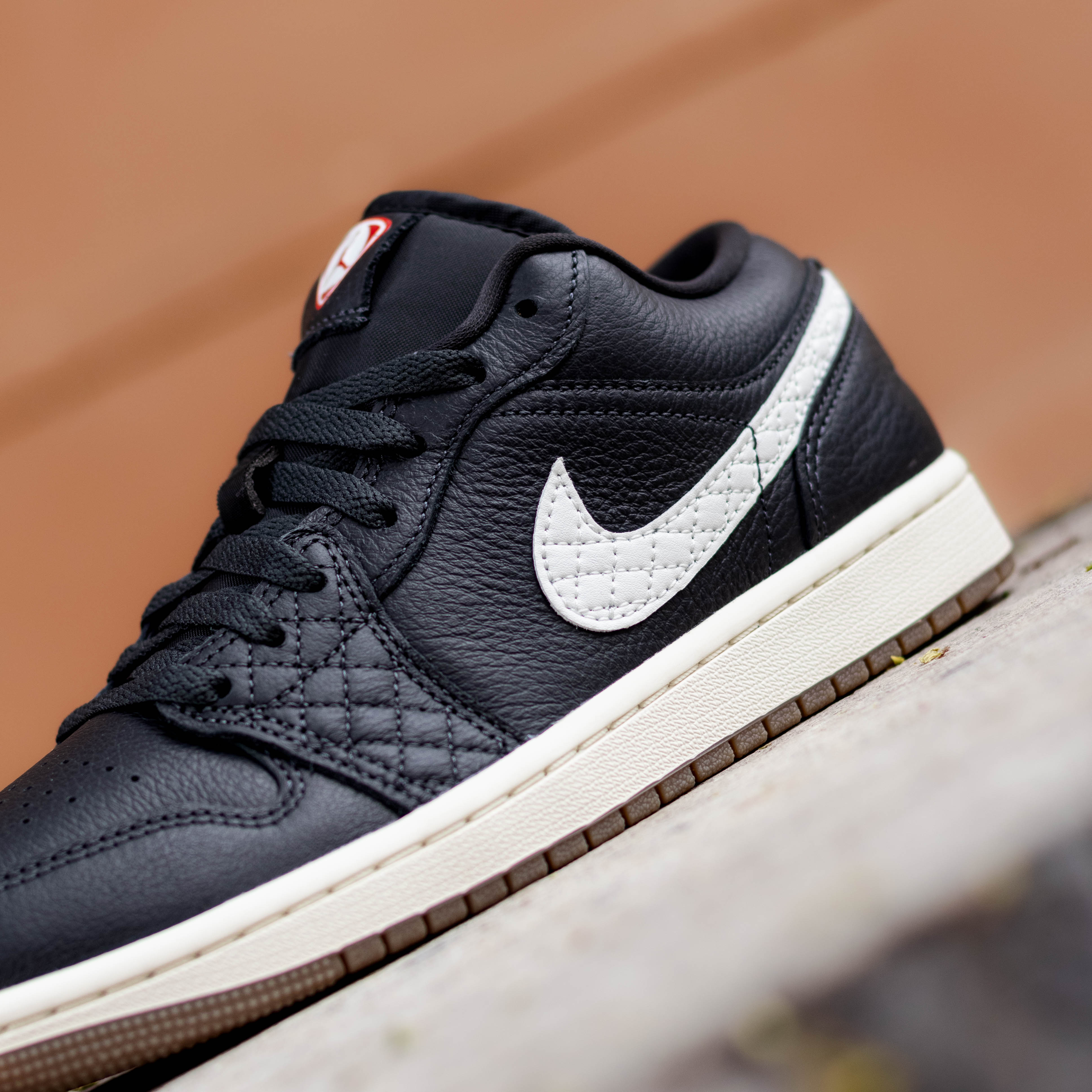 AIR JORDAN 1 LOW FOOTBALL BLACK