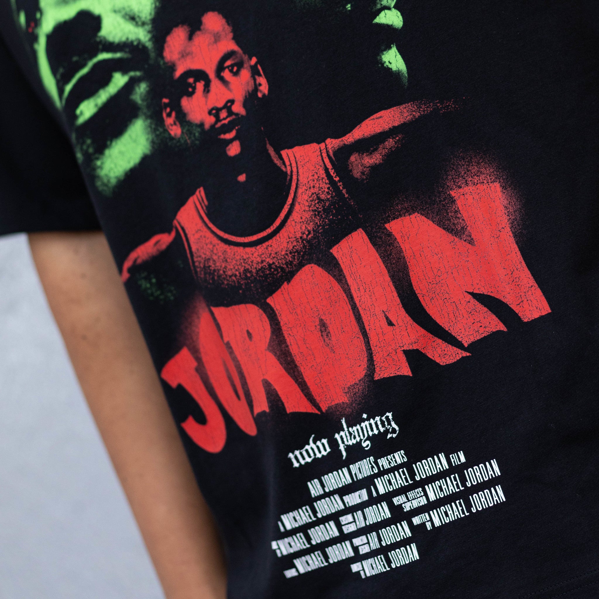 JORDAN TEE FACES BLACK