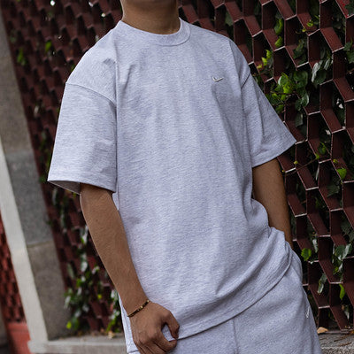 NIKE TEE 560 GREY