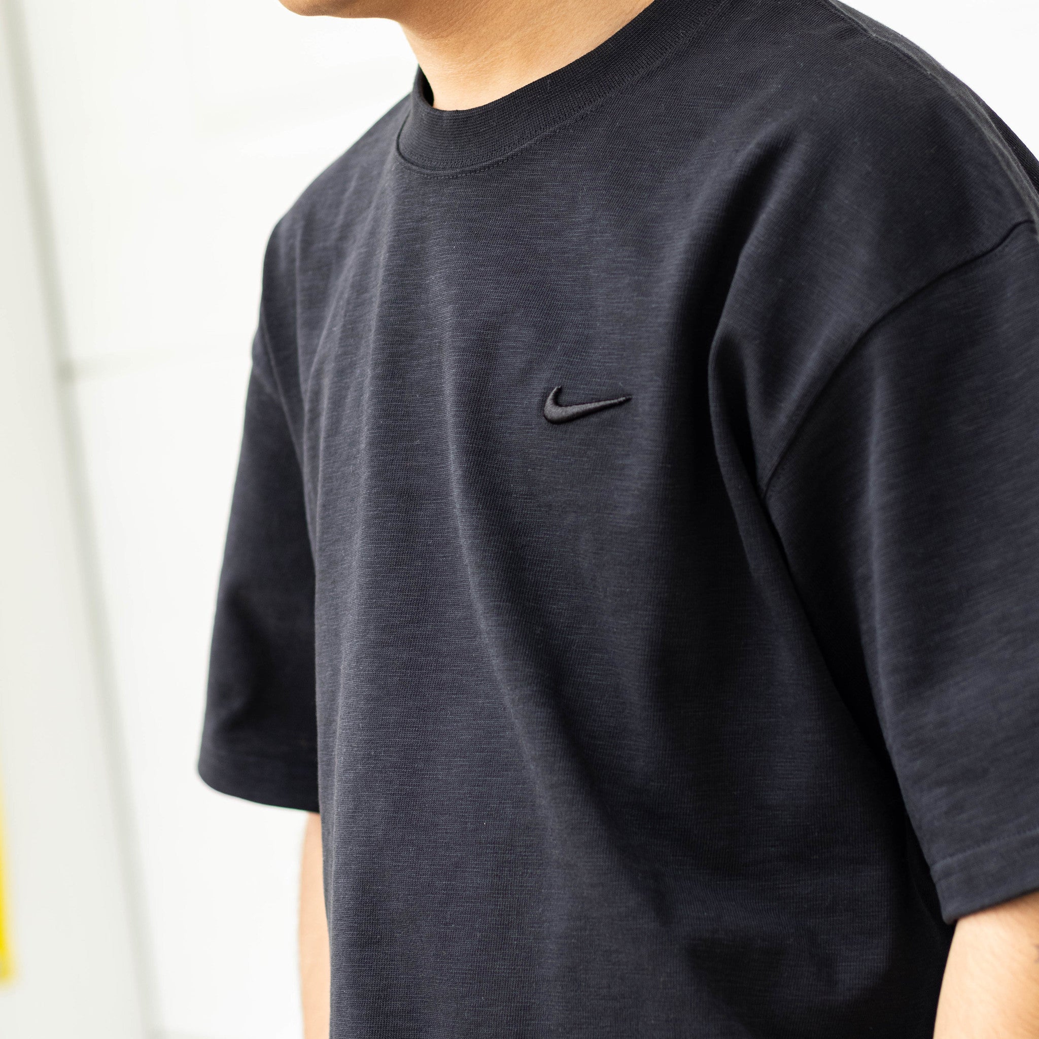 NIKE TEE 560 BLACK