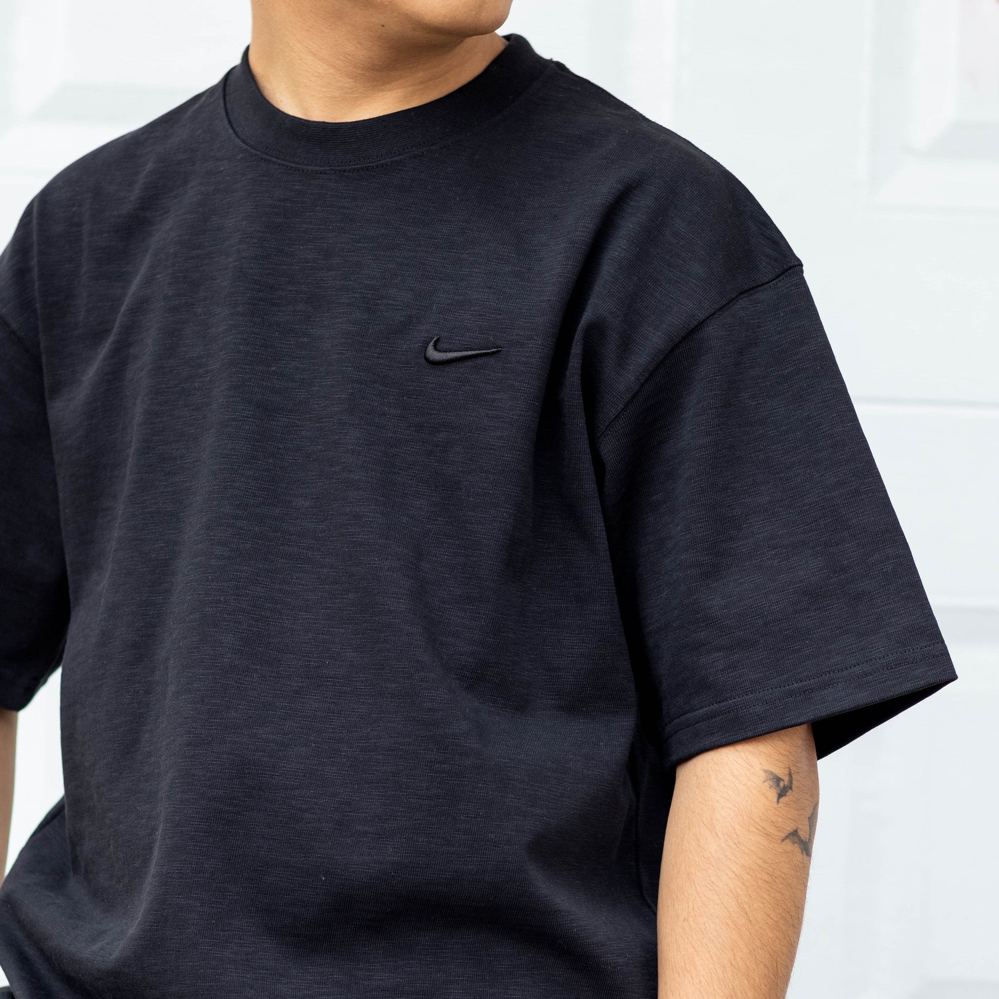 NIKE TEE 560 BLACK
