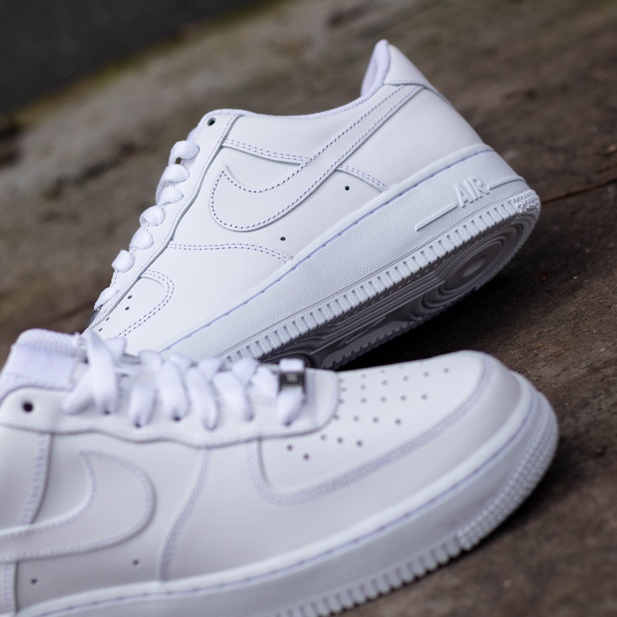 NIKE AIR FORCE ONE CLASSIC WHITE