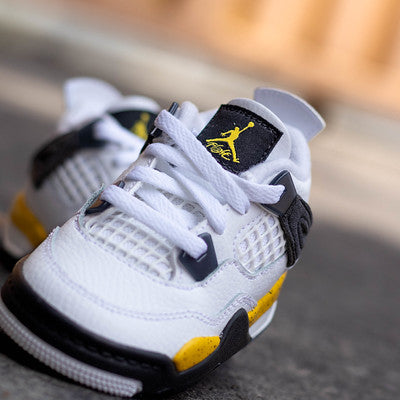 AIR JORDAN 4 RARE AIR TOUR YELLOW TD