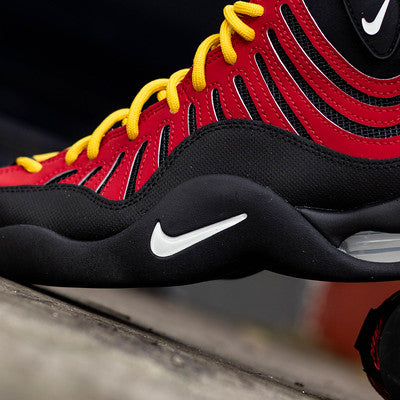 NIKE AIR BAKING HIGH BLACK RED