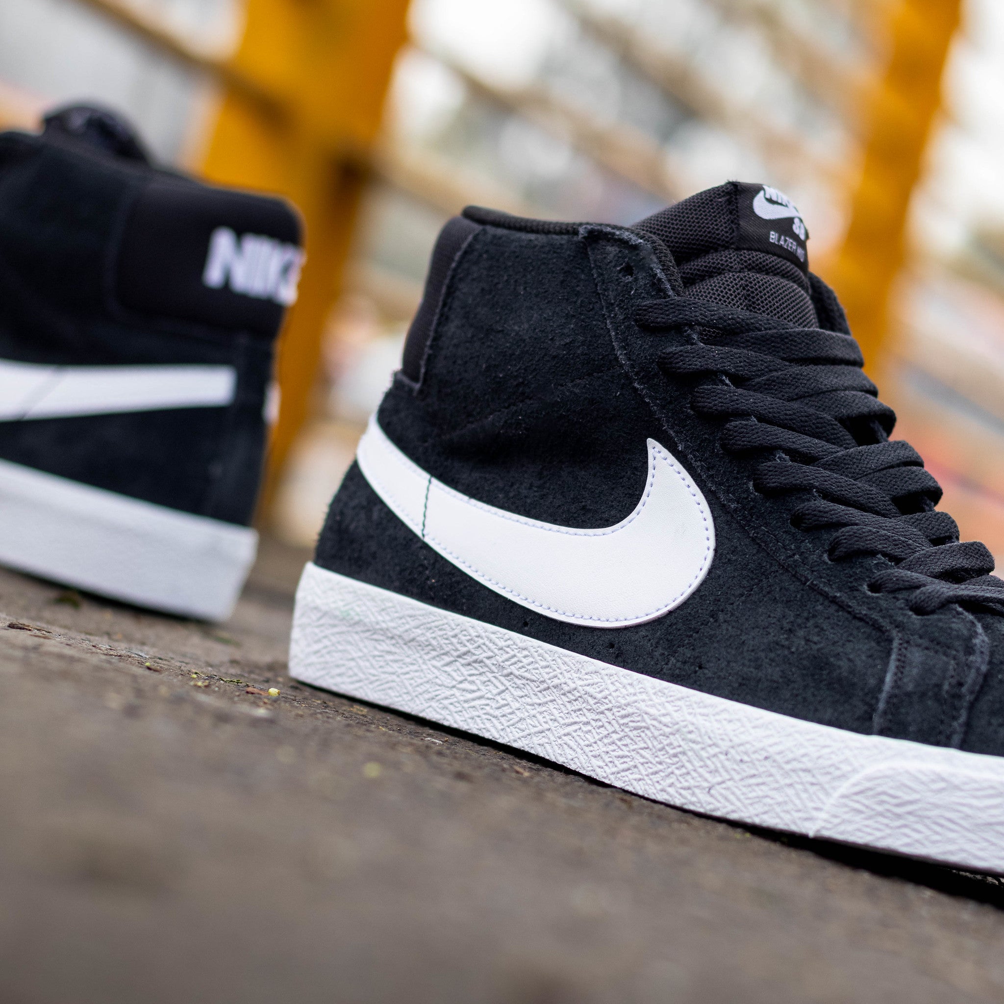 NIKE SB BLAZER MID BLACK