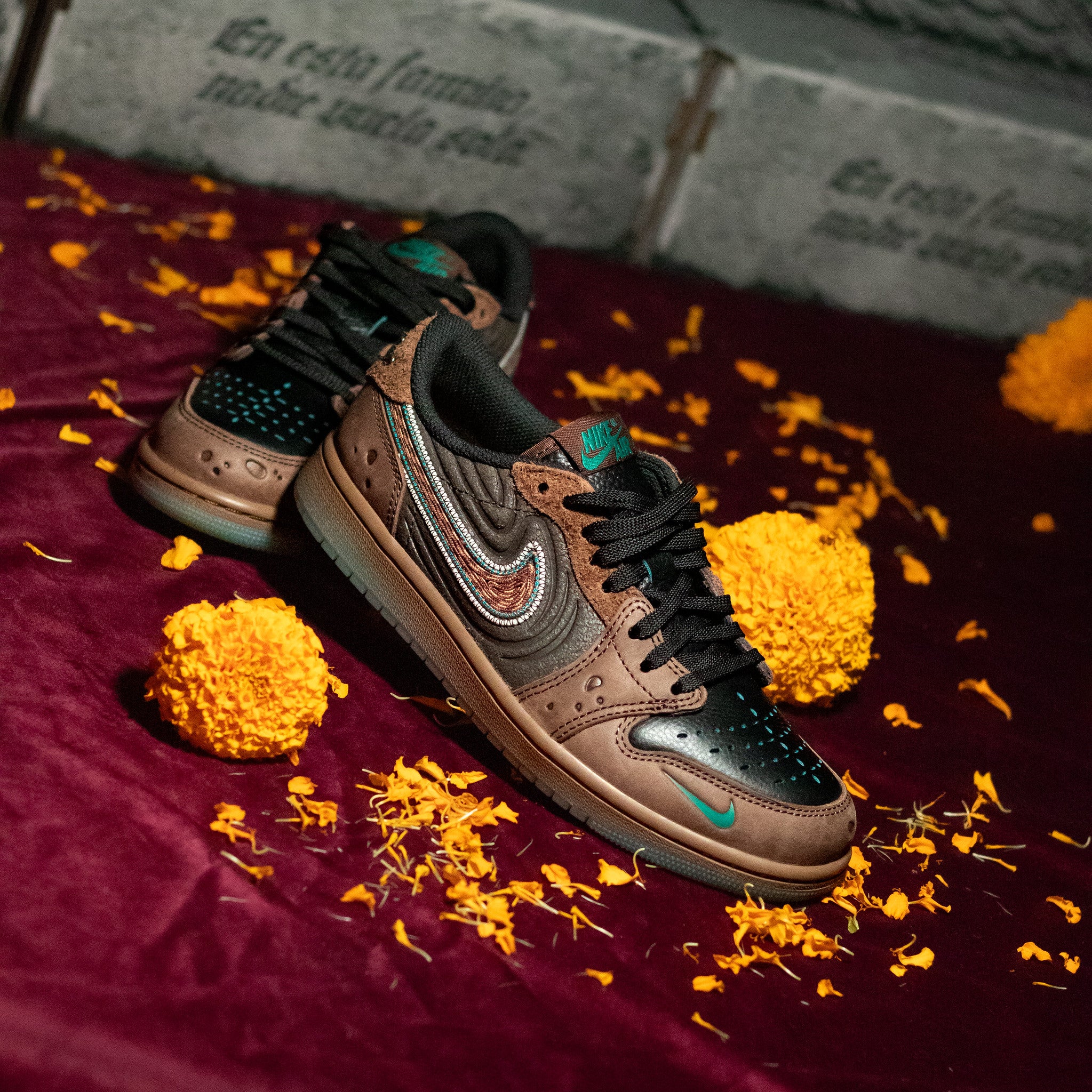 AIR JORDAN 1 LOW OG DIA DE MUERTOS