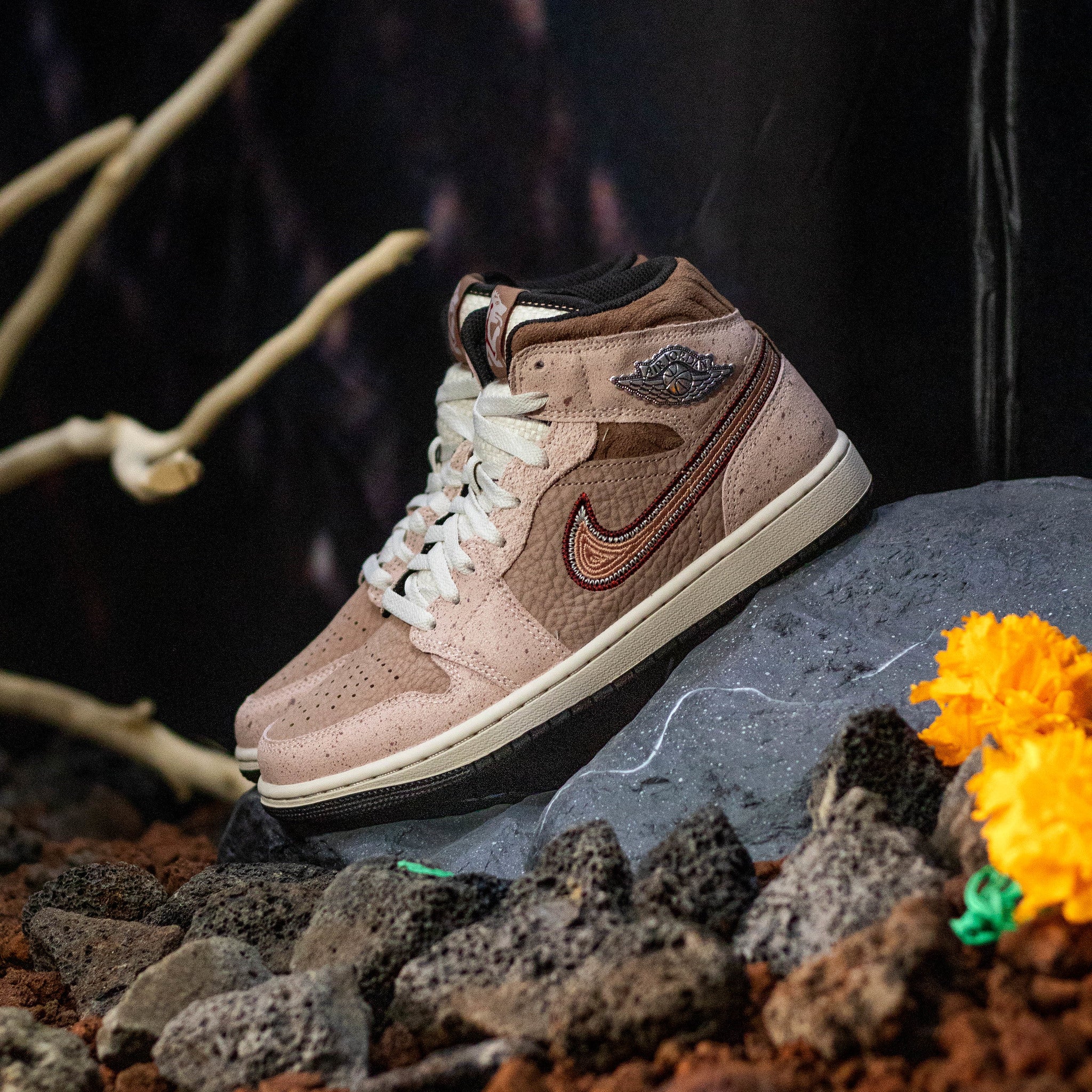 AIR JORDAN 1 MID DDM