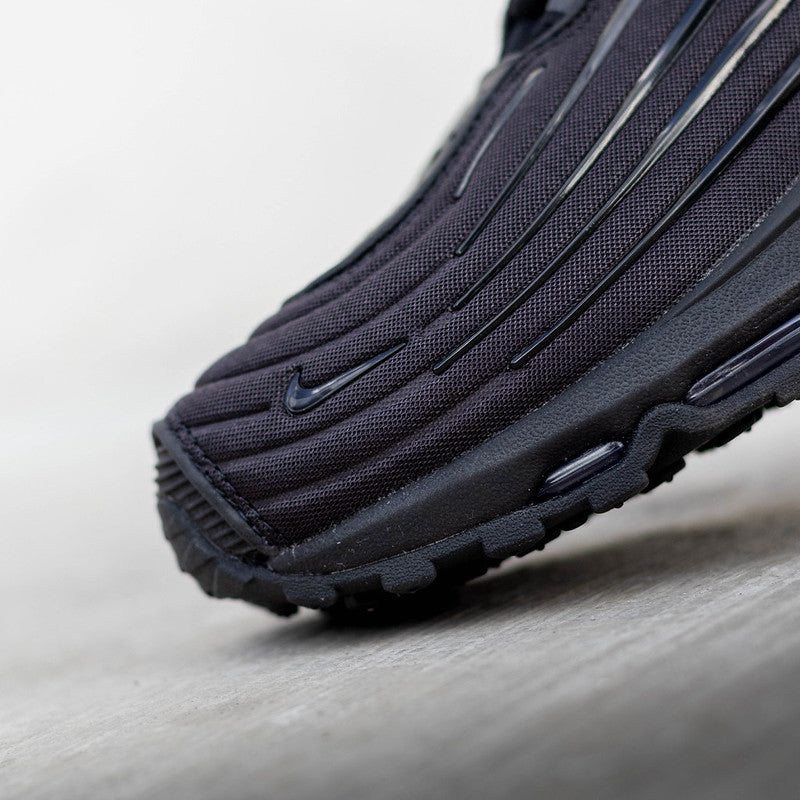 NIKE AIR MAX ECSTASY TRIPLE BLACK