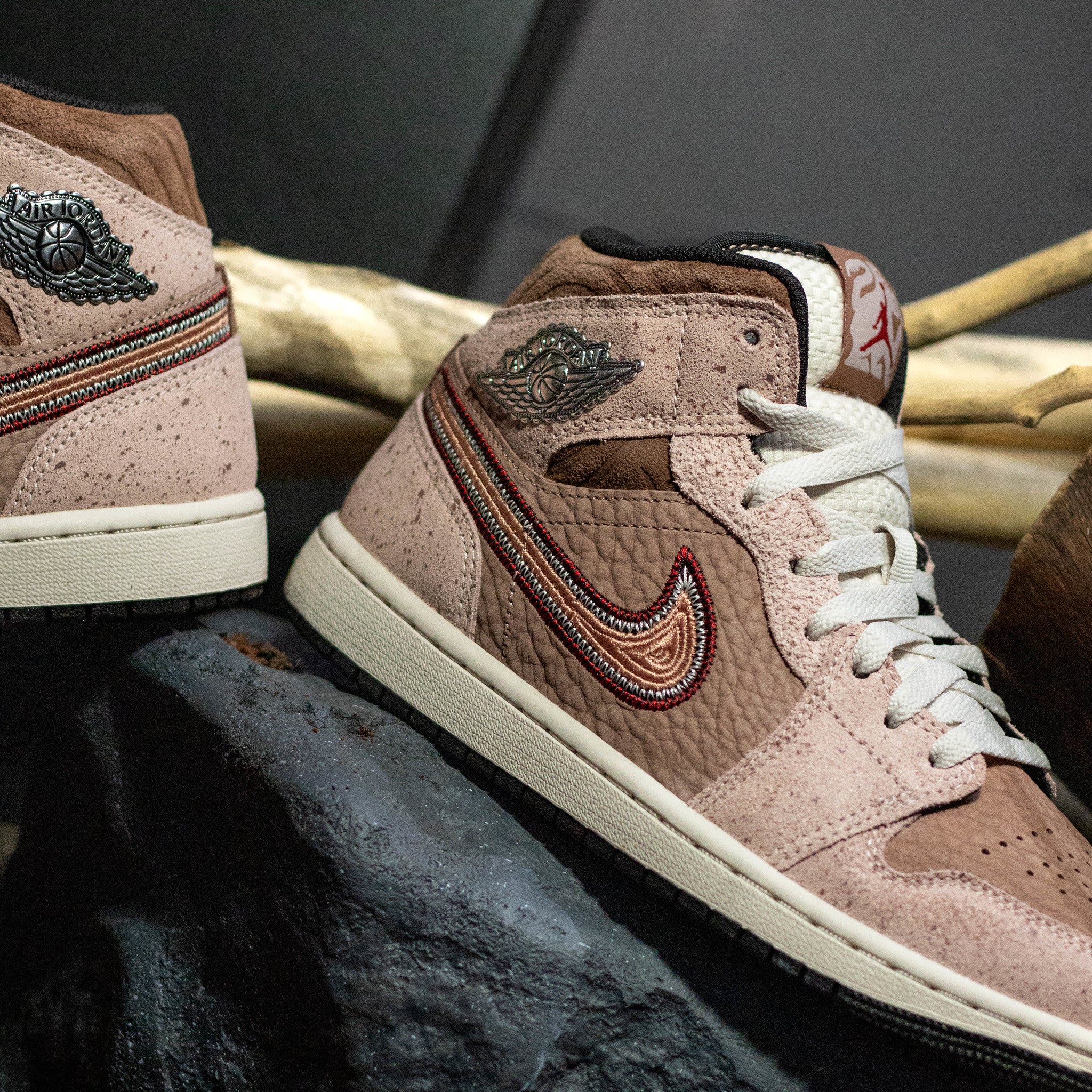 AIR JORDAN 1 MID DDM