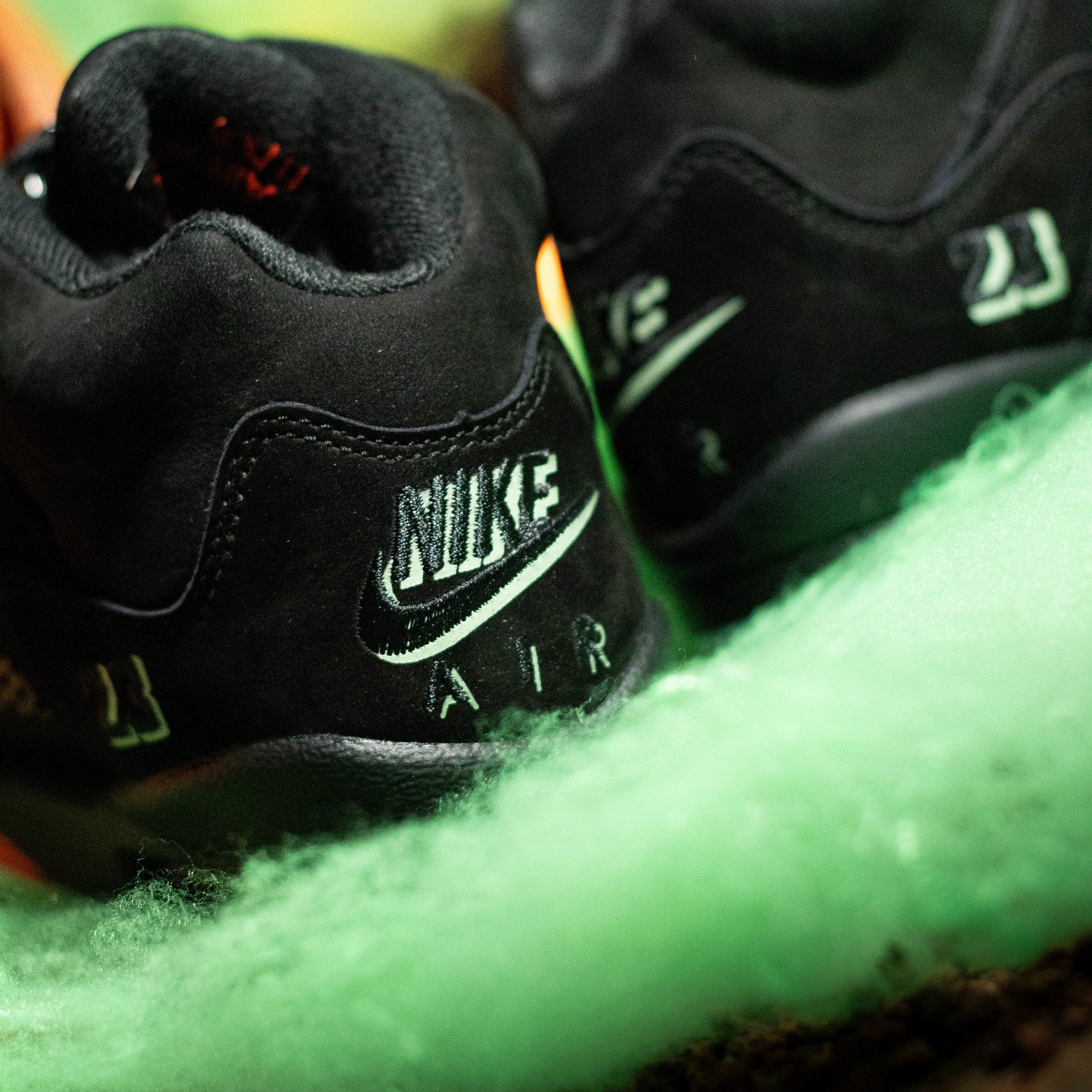 AIR JORDAN 5 HALLOWEEN PS