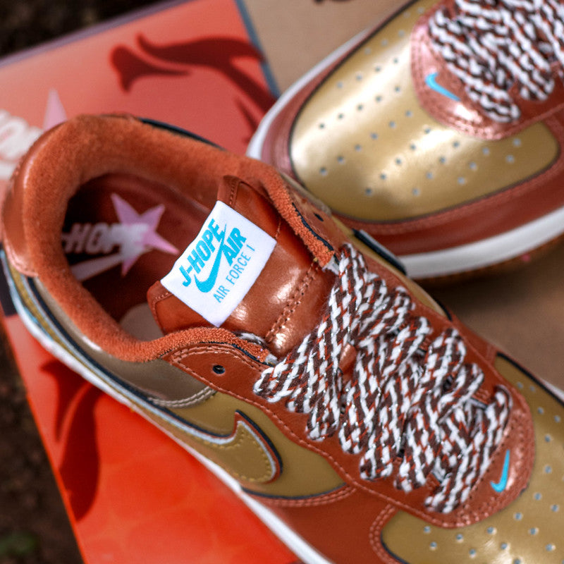 NIKE AIR FORCE ONE X NIGO X J-HOPE