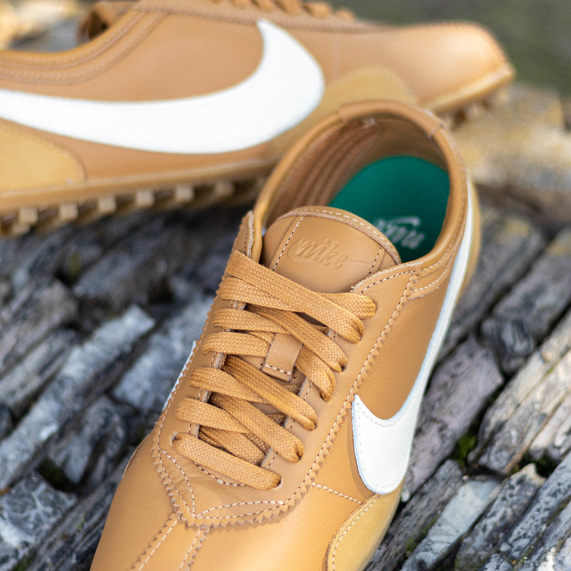 NIKE MOON SHOE FLAX W