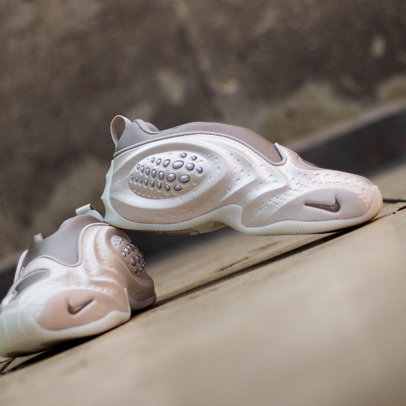 NIKE FIRST SIGHT SHADOW CREAM W