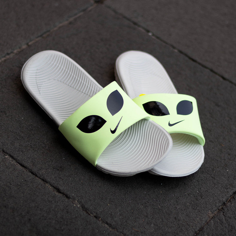 NIKE KAWA SLIDE ALIEN GS