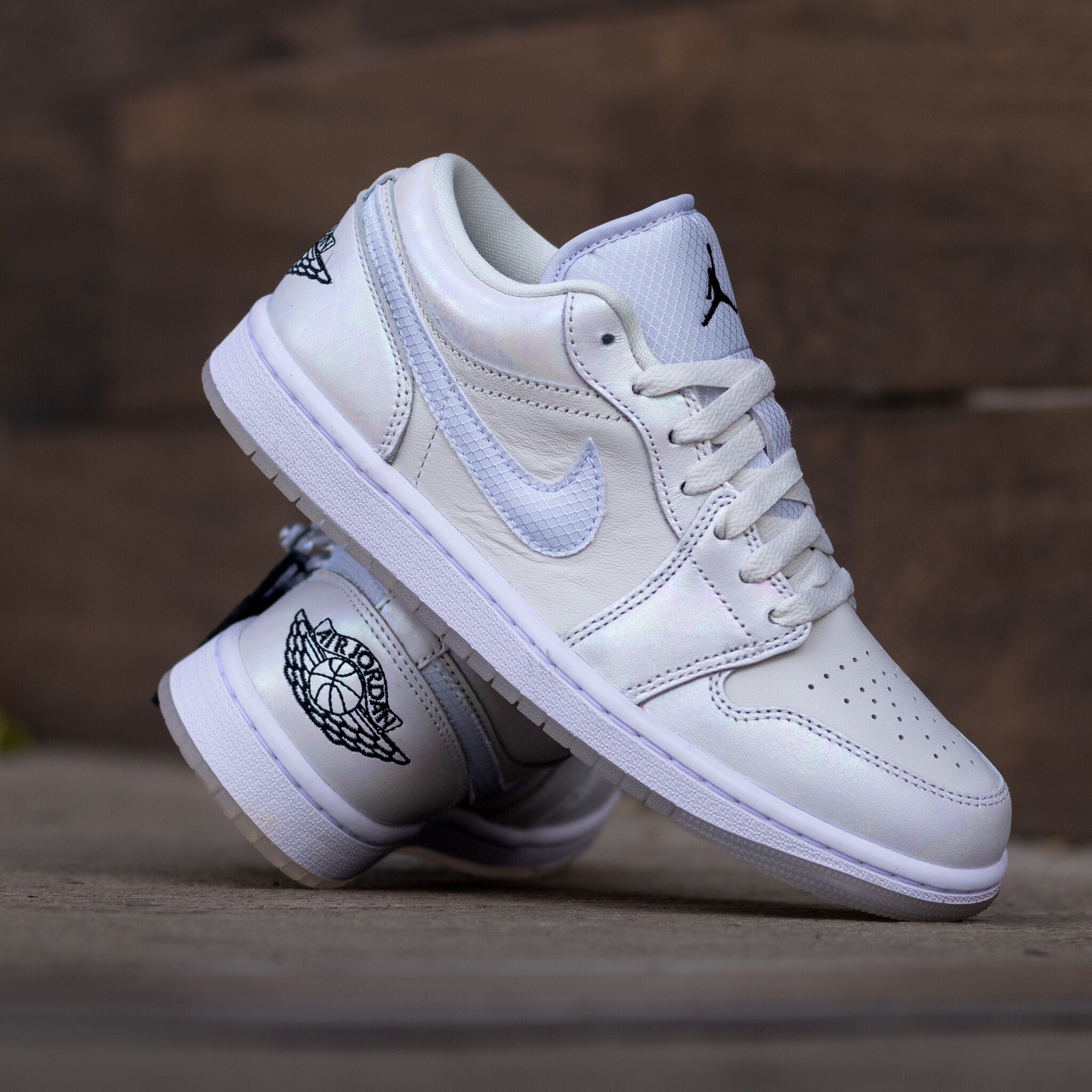 AIR JORDAN 1 LOW SE YEAR OF THE SNAKE W
