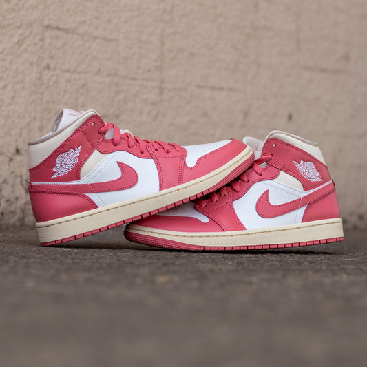 AIR JORDAN 1 MID GUAVA ICE W