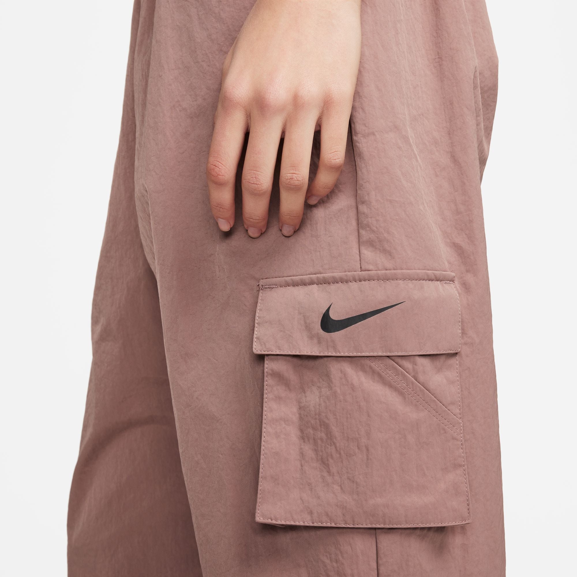 NIKE CARGO PANTS WOVEN HIGH RISE MAUVE