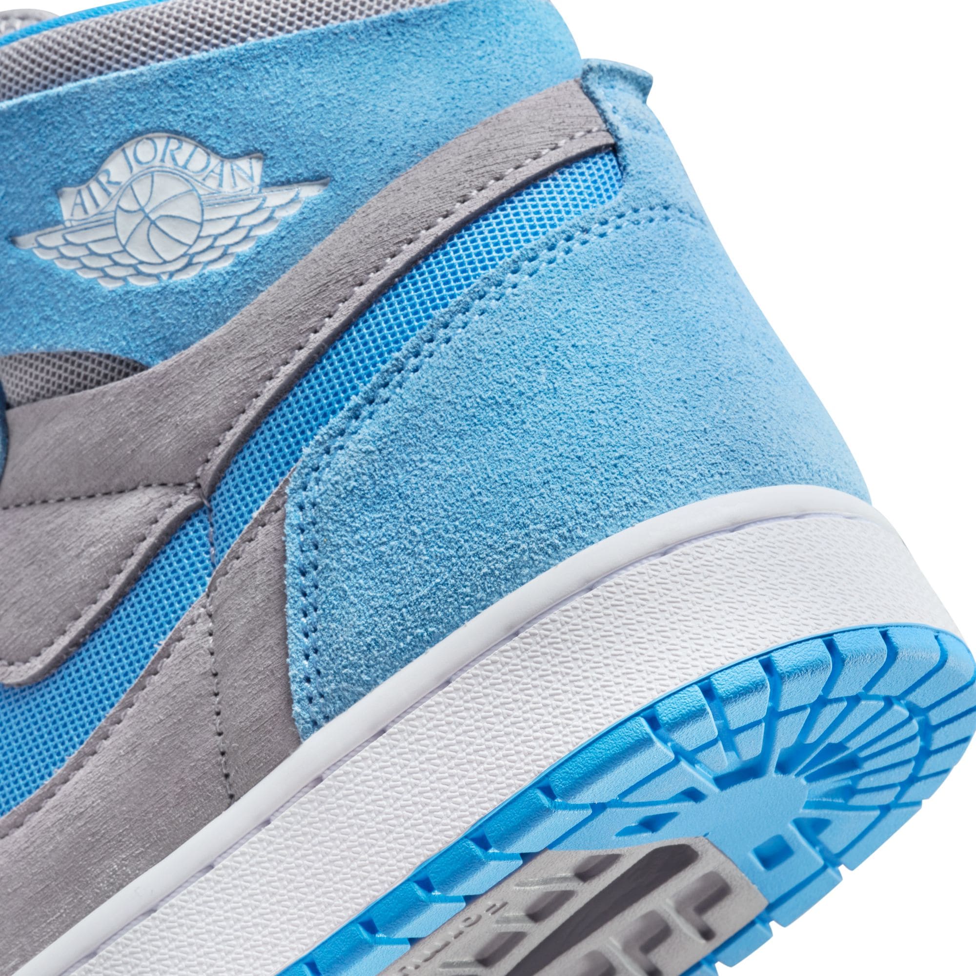 AIR JORDAN 1 ZOOM CMFT UNIVERSITY BLUE GREY