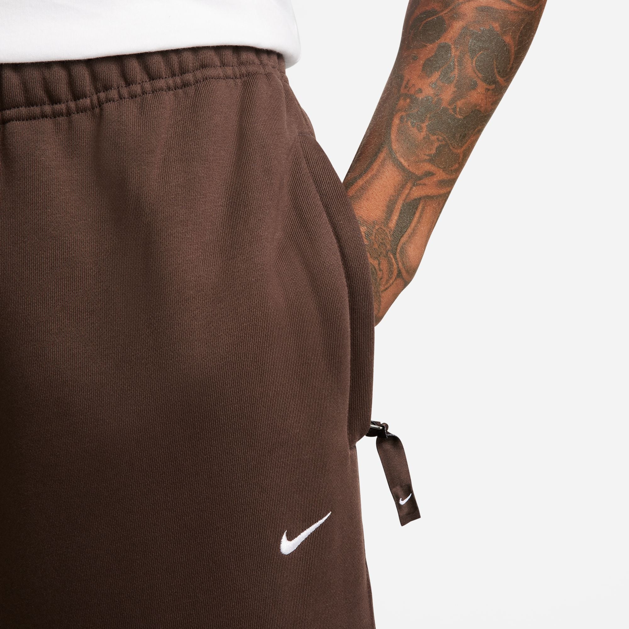 NIKE PANTS SOLO SWOOSH FLEECE BROWN