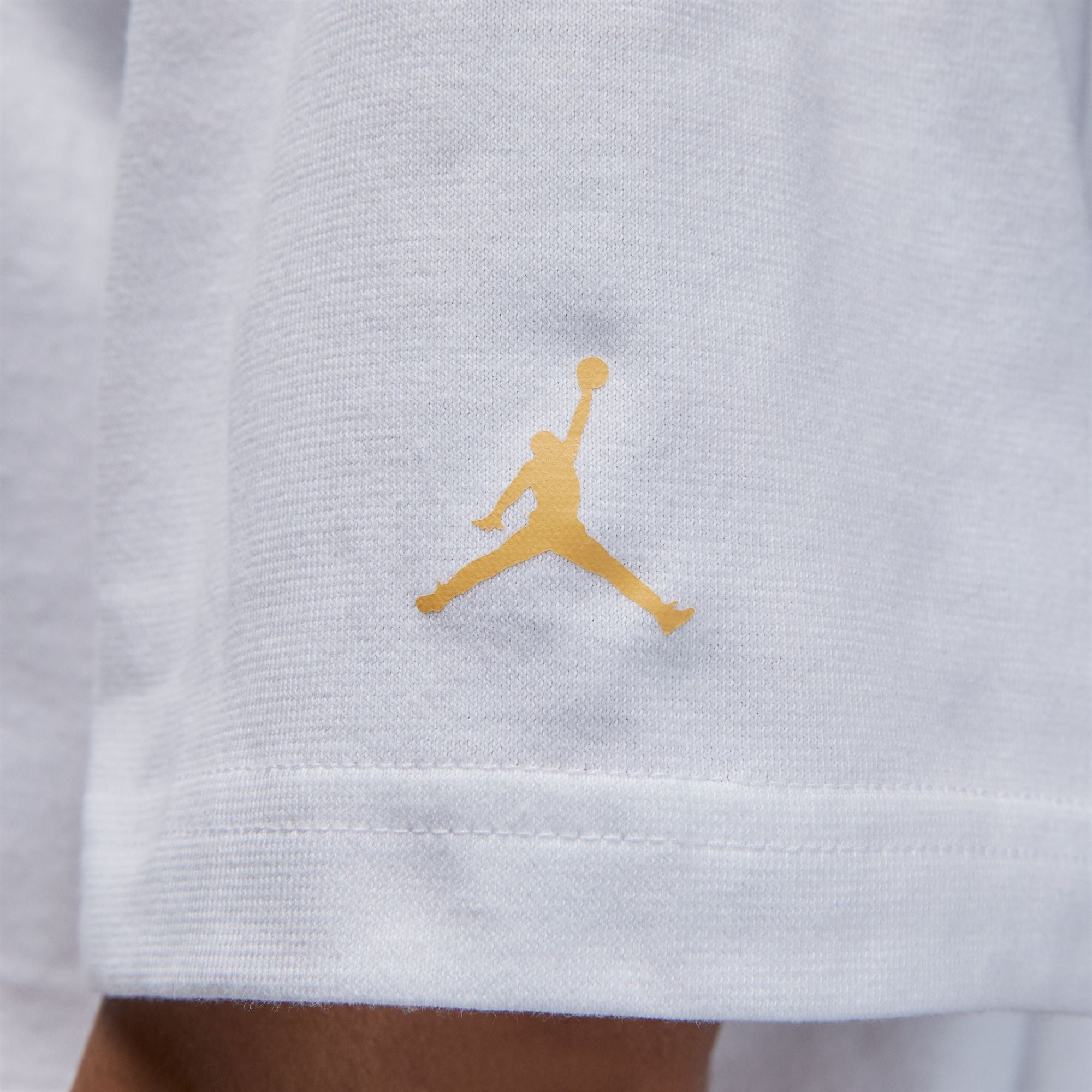 JORDAN TEE WHITE CHAIN GOLD