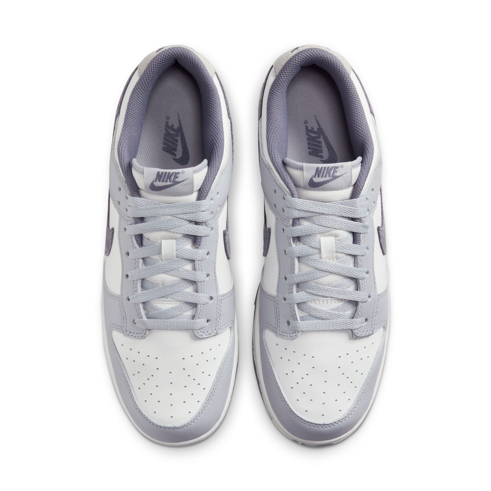 NIKE DUNK LOW LIGHT CARBON