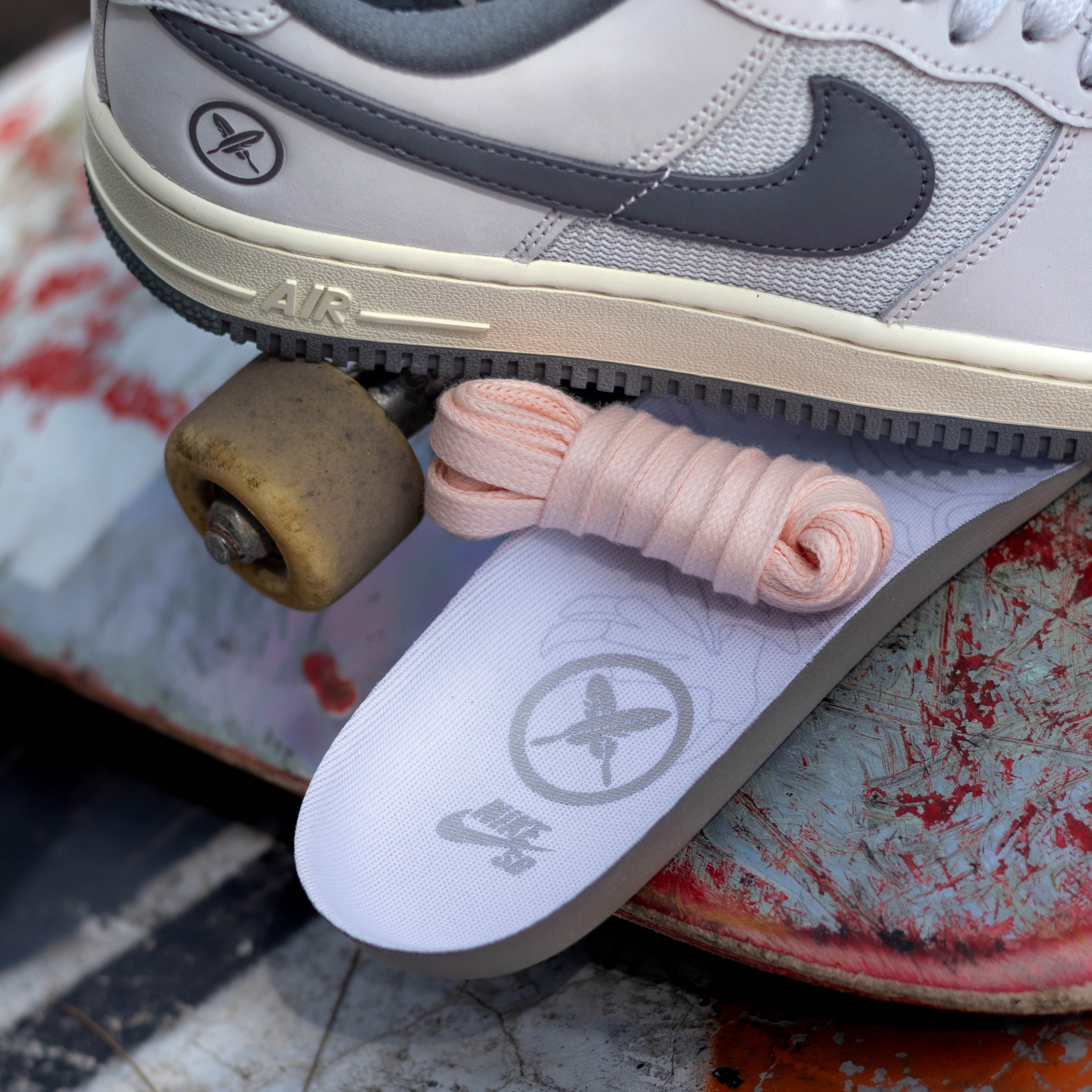 NIKE SB AIR FORCE ONE YUTO IRON GREY
