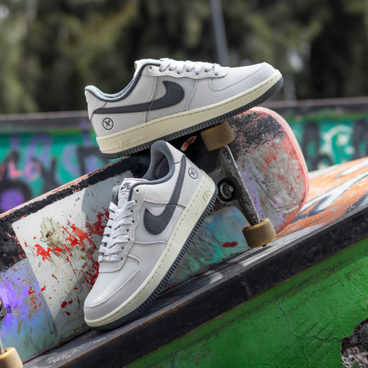 NIKE SB AIR FORCE ONE YUTO IRON GREY