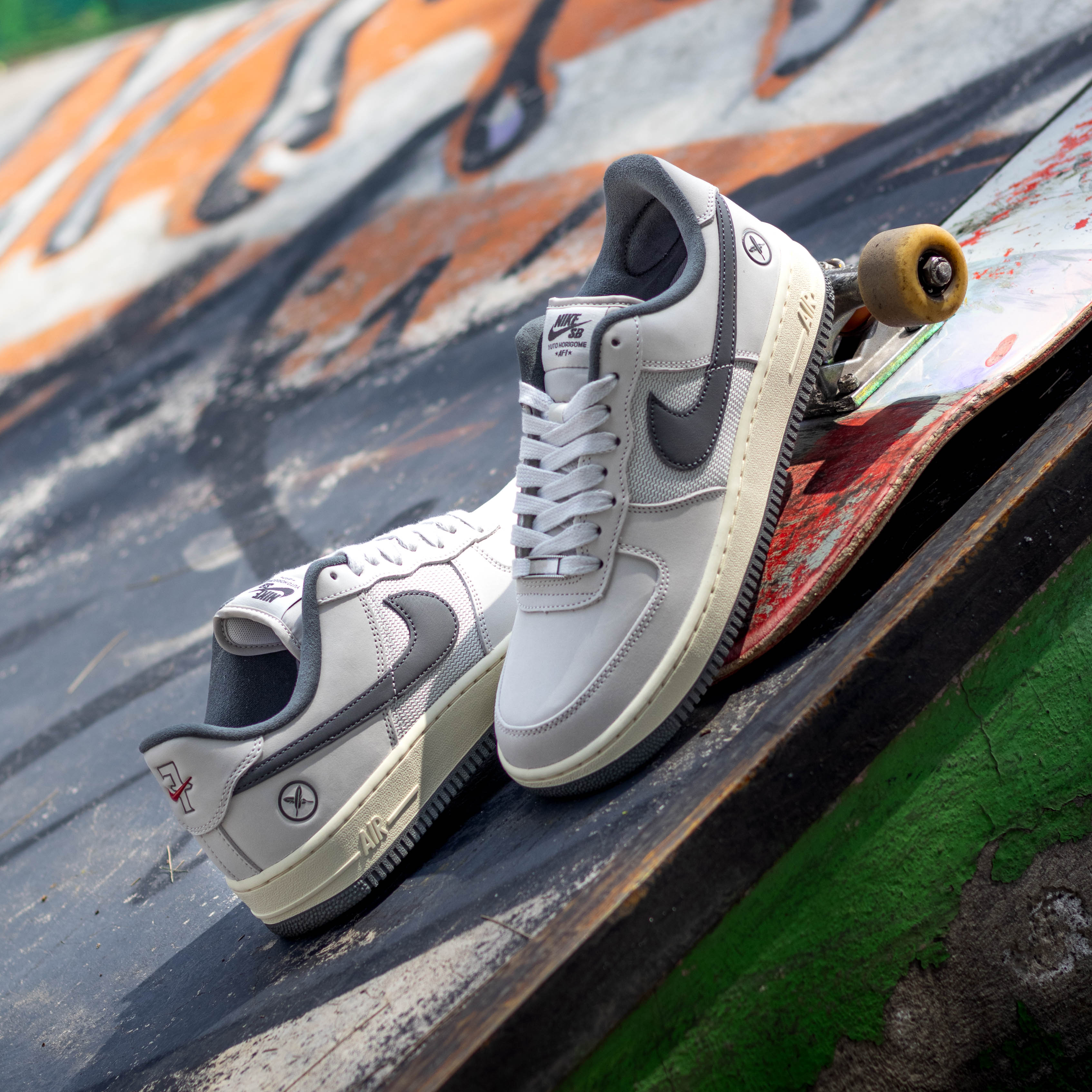 NIKE SB AIR FORCE ONE YUTO IRON GREY