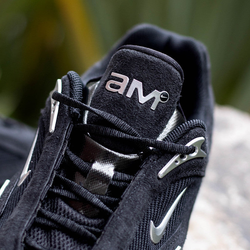 NIKE AIR MAX MUSE BLACK WHITE W