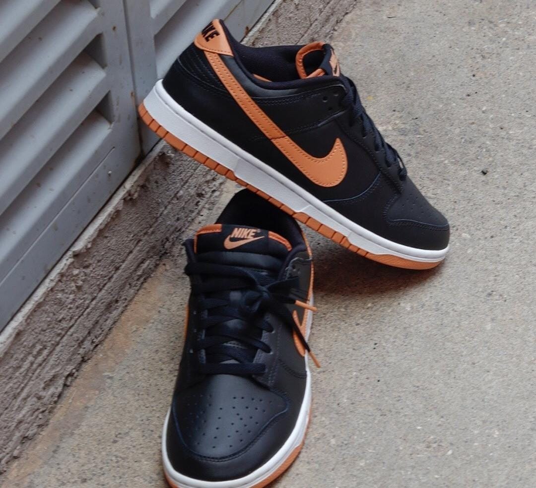 NIKE DUNK LOW BLACK AMBER BROWN