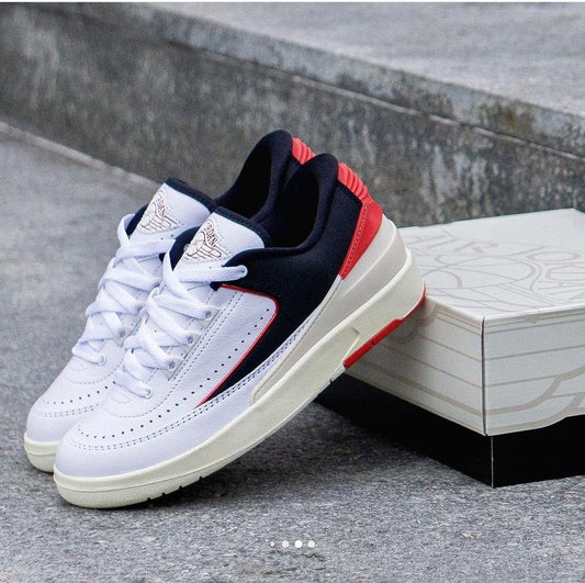 AIR JORDAN 2 LOW CHICAGO TWIST