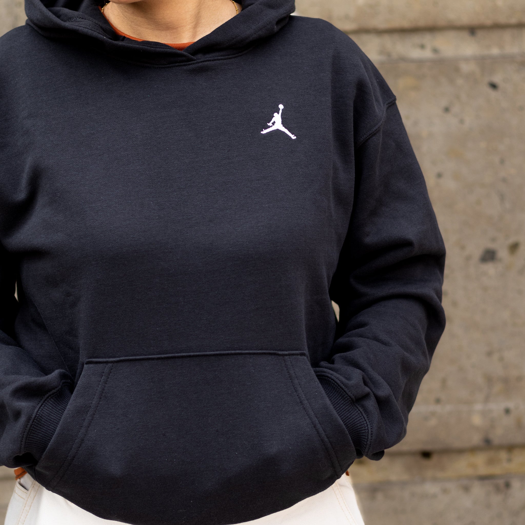 JORDAN HOODIE BLACK MINI LOG