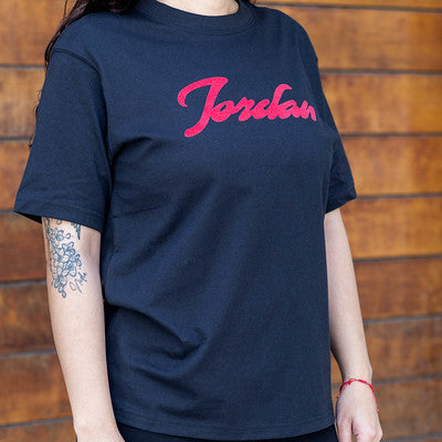 JORDAN TEE SIGNAT BLACK RED-FV7200-010-B
