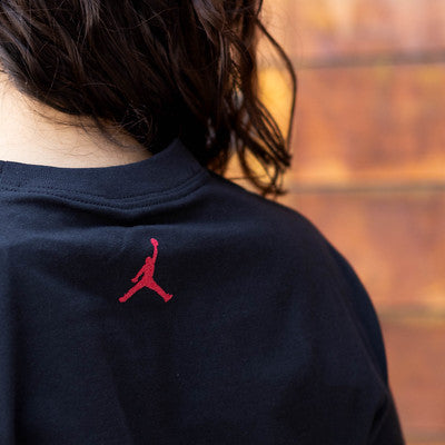 JORDAN TEE SIGNAT BLACK RED-FV7200-010-C