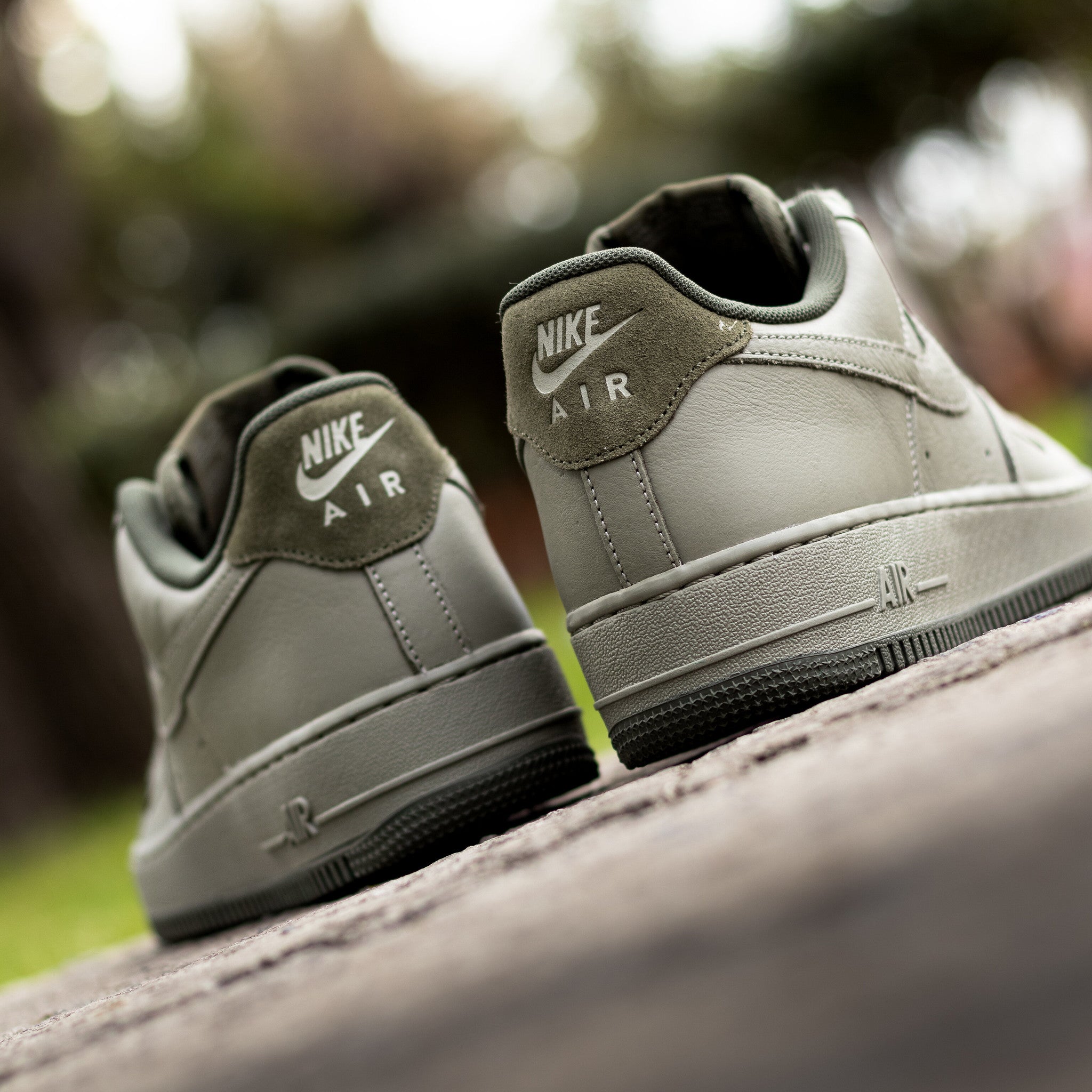 NIKE AIR FORCE ONE LOW MINI SWOOSHED ARMY CARGO