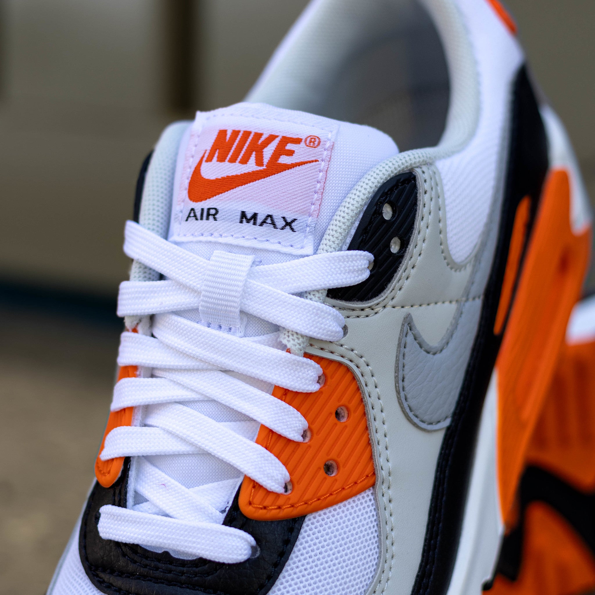 NIKE AIR MAX 90 SAFETY ORANGE W