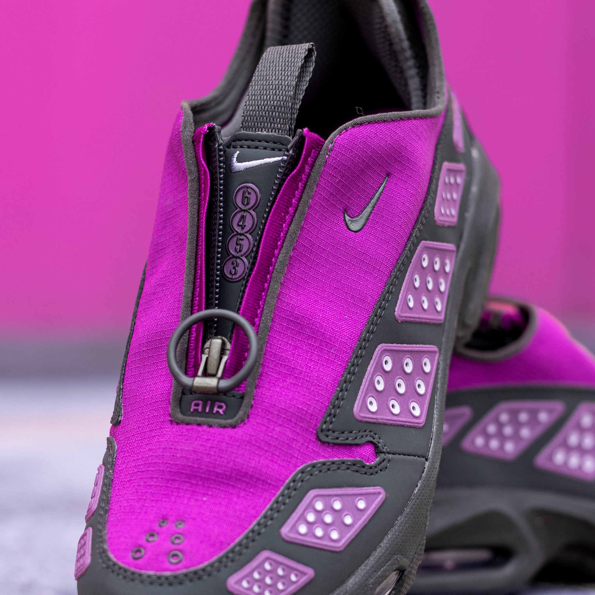 NIKE AIR MAX SNDR GORE-TEX BOLD BERRY