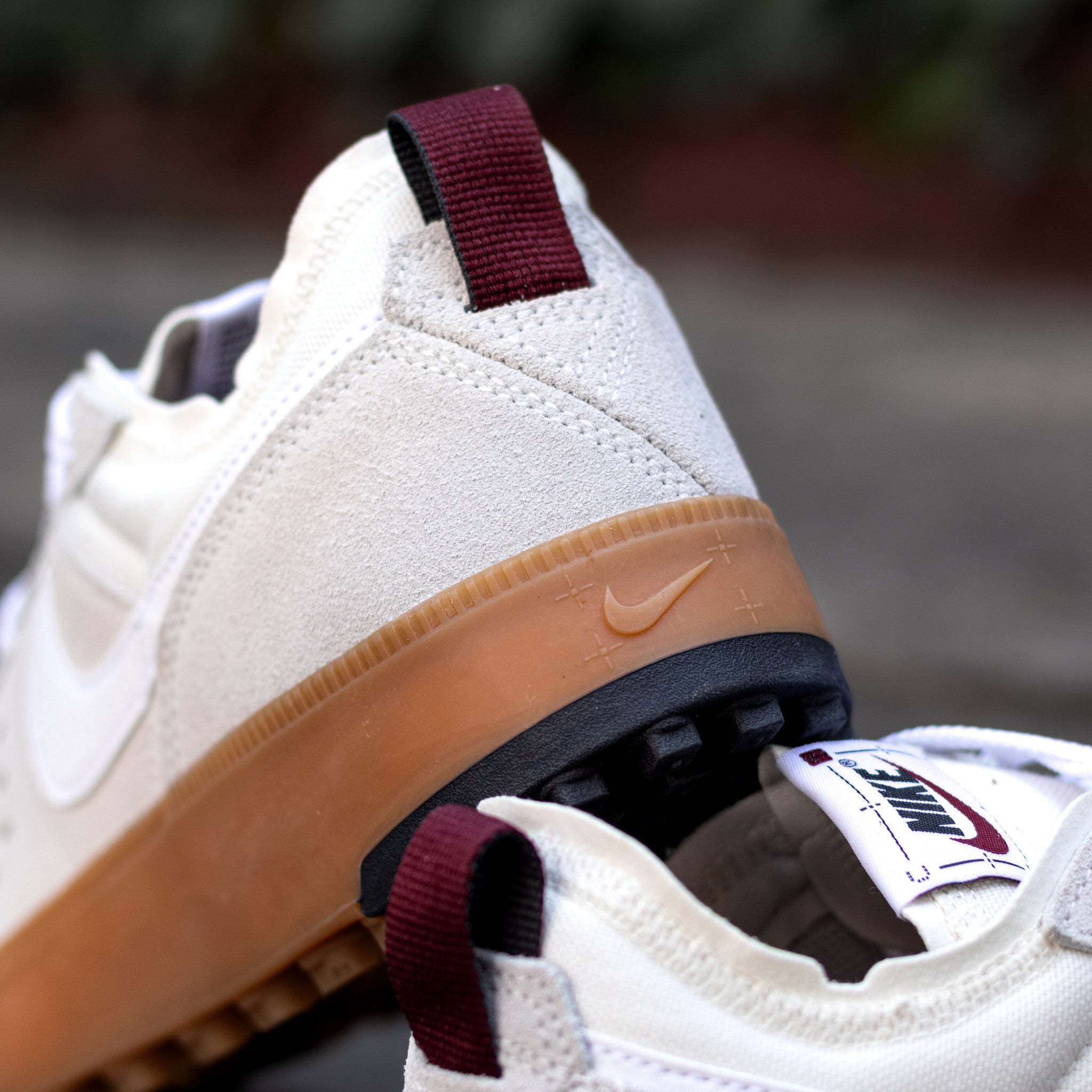 NIKE C1TY VAST GREY GUM